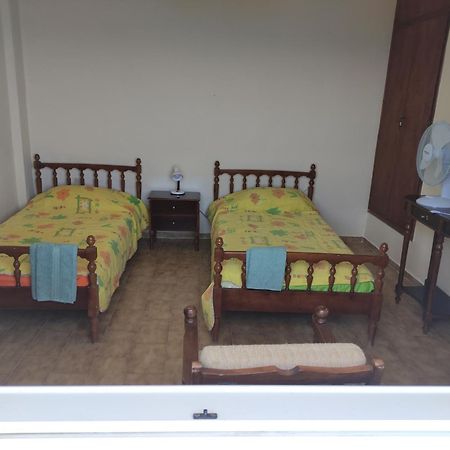 Blue And White Apartments 1 Benitses  Luaran gambar